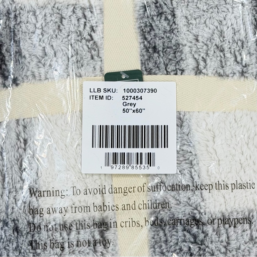 L.L. Bean Cozy Plush Throw, Plaid - Picture 8 of 8